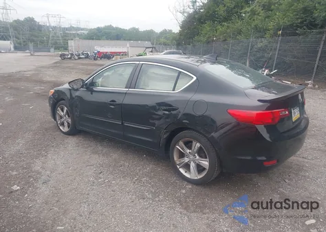 2013 Acura Ilx 2.0L z USA, uszkodzony, nr VIN 19VDE1F70DE004522